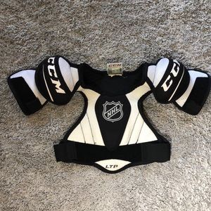 CCM shoulder pads